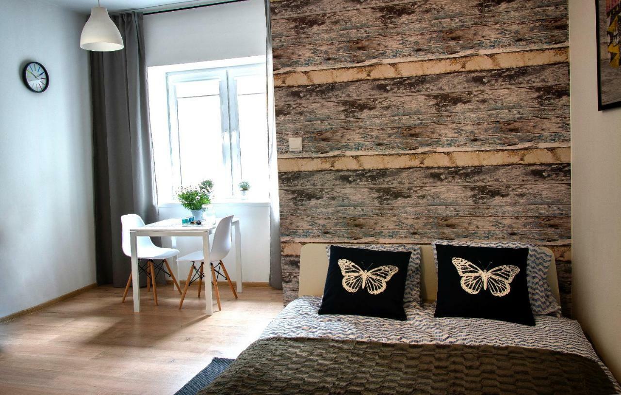 Ferienwohnung Kamienica Uniejów Exterior foto